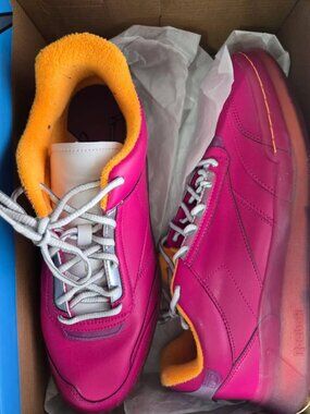 Reebok Flinstones meet Jetsons x Clu C Legacy Jane Jetson